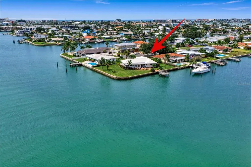 11625 6th Street E, Treasure Island, FL, 33706