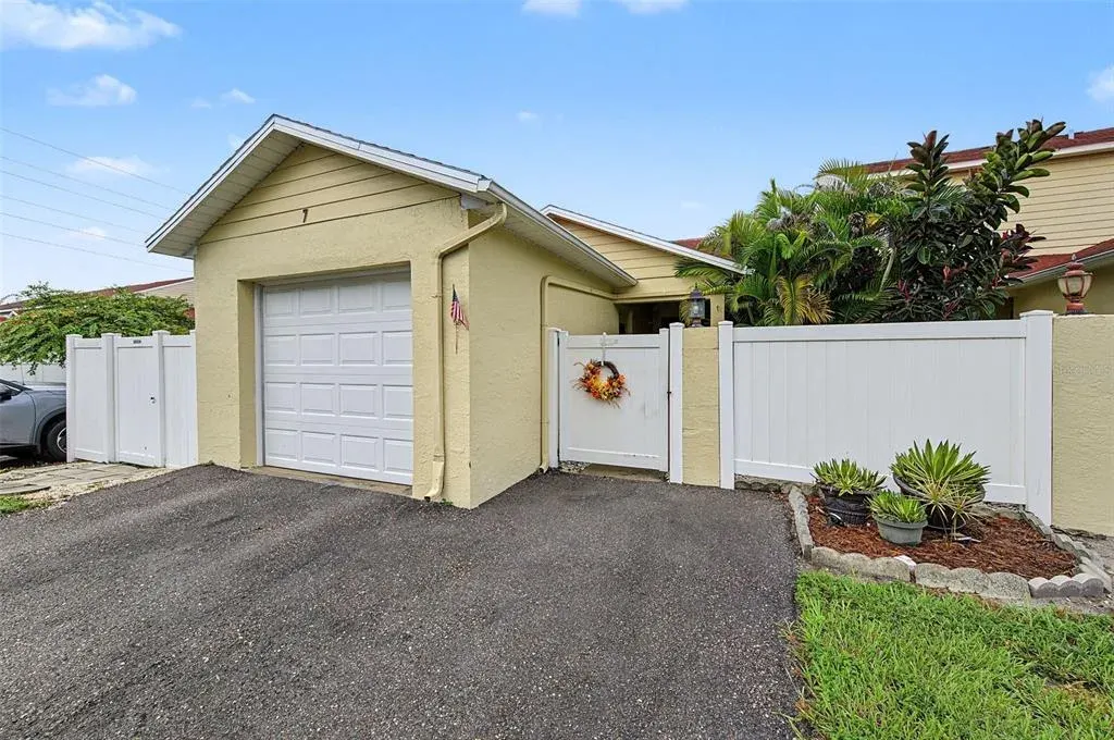 2771 Summerdale Drive, Unit 7, Clearwater, FL, 33761