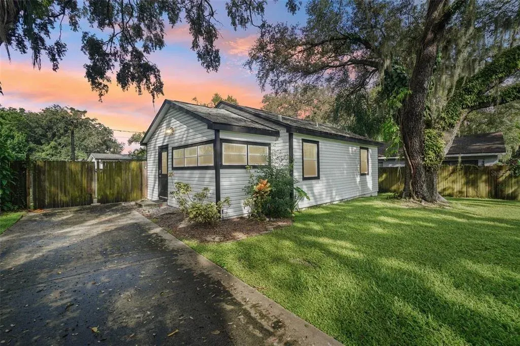 6806 N 17th Street, Tampa, FL, 33610