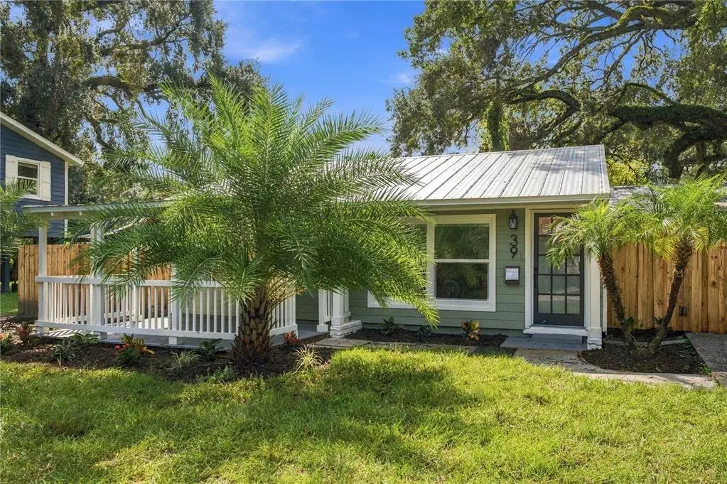 39 Hamilton Heath Drive, Tampa, FL, 33604