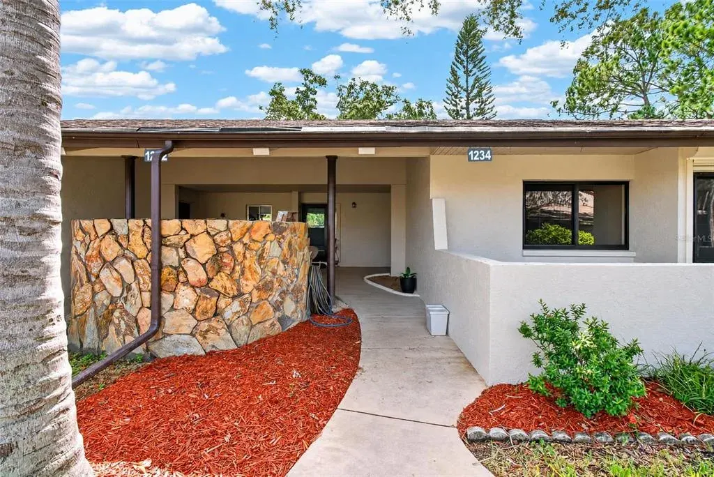 1234 11th Circle SE, Unit 19, Largo, FL, 33771