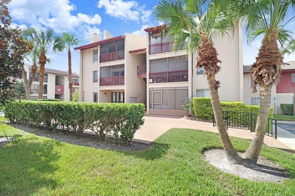 8602 Huron Court, Unit 50, Tampa, FL, 33614
