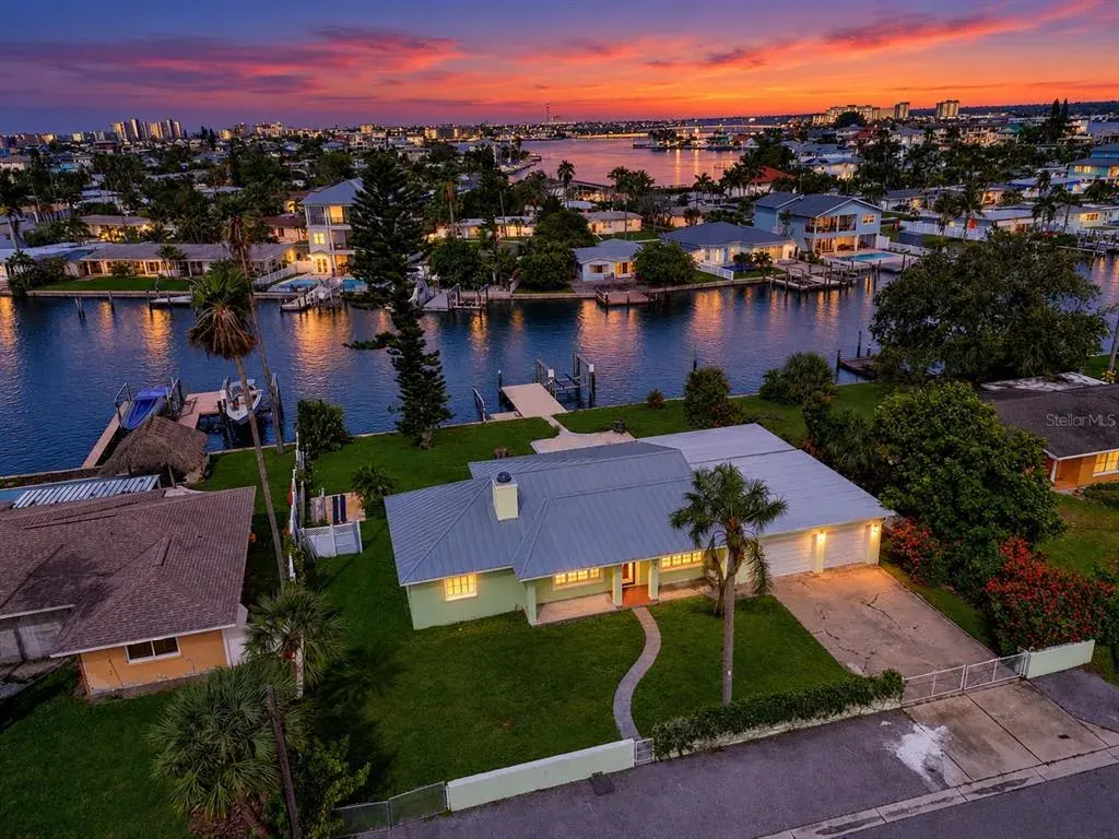600 Normandy Road, Madeira Beach, FL, 33708