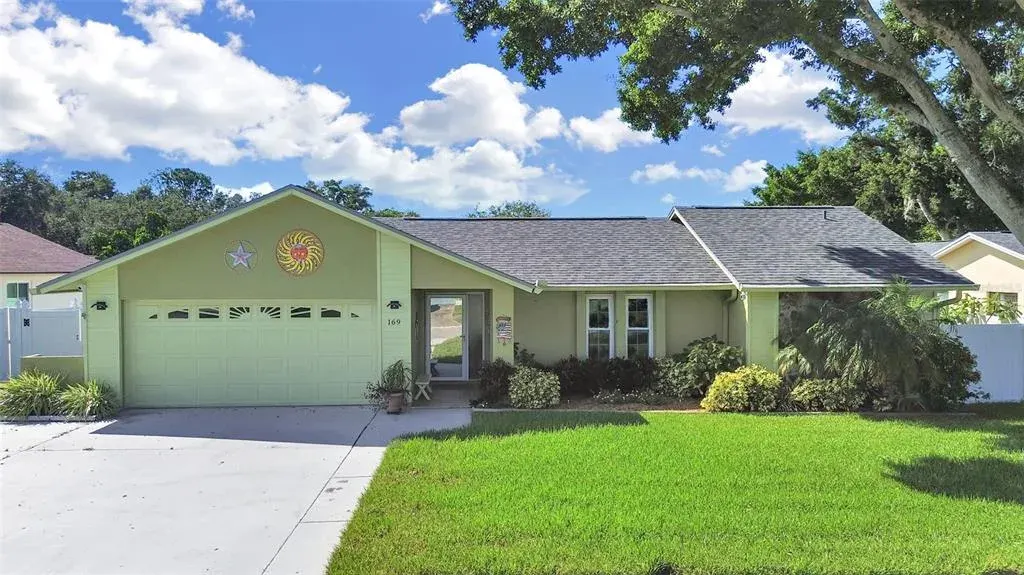 169 Foxcroft Drive W, Palm Harbor, FL, 34683
