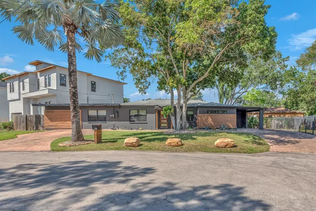3003 W Meadow Street, Tampa, FL, 33611