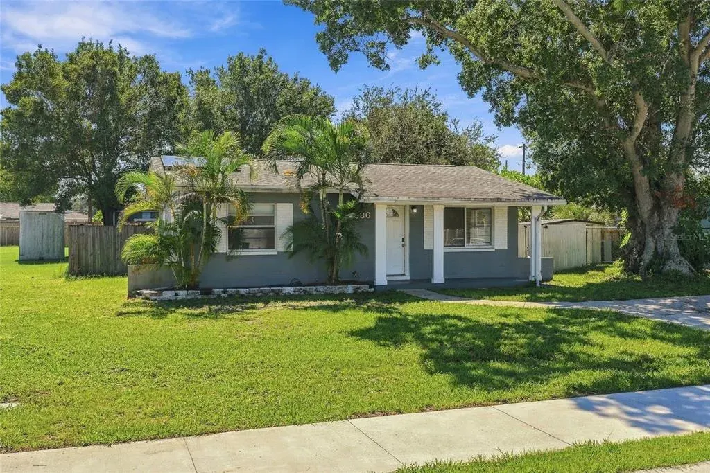 4586 42nd Avenue N, St Petersburg, FL, 33714