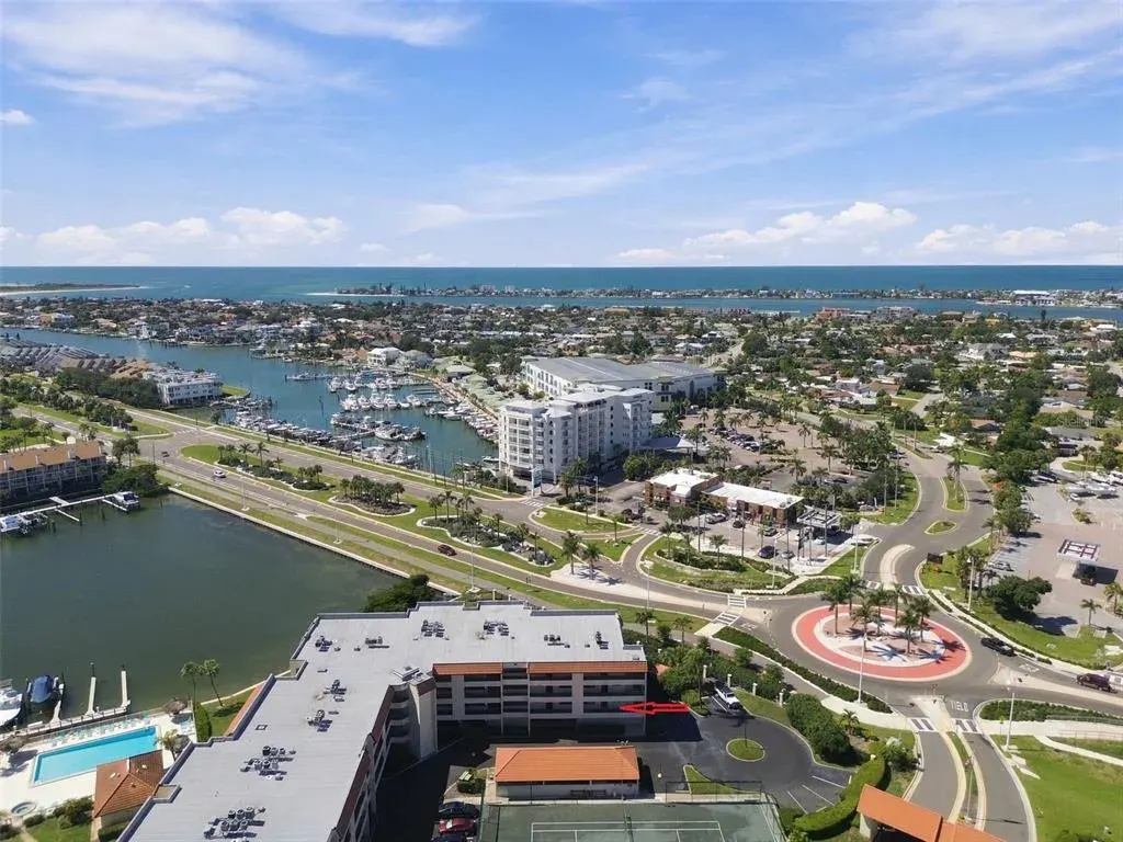 106 1st Street E, Unit 116, Tierra Verde, FL, 33715