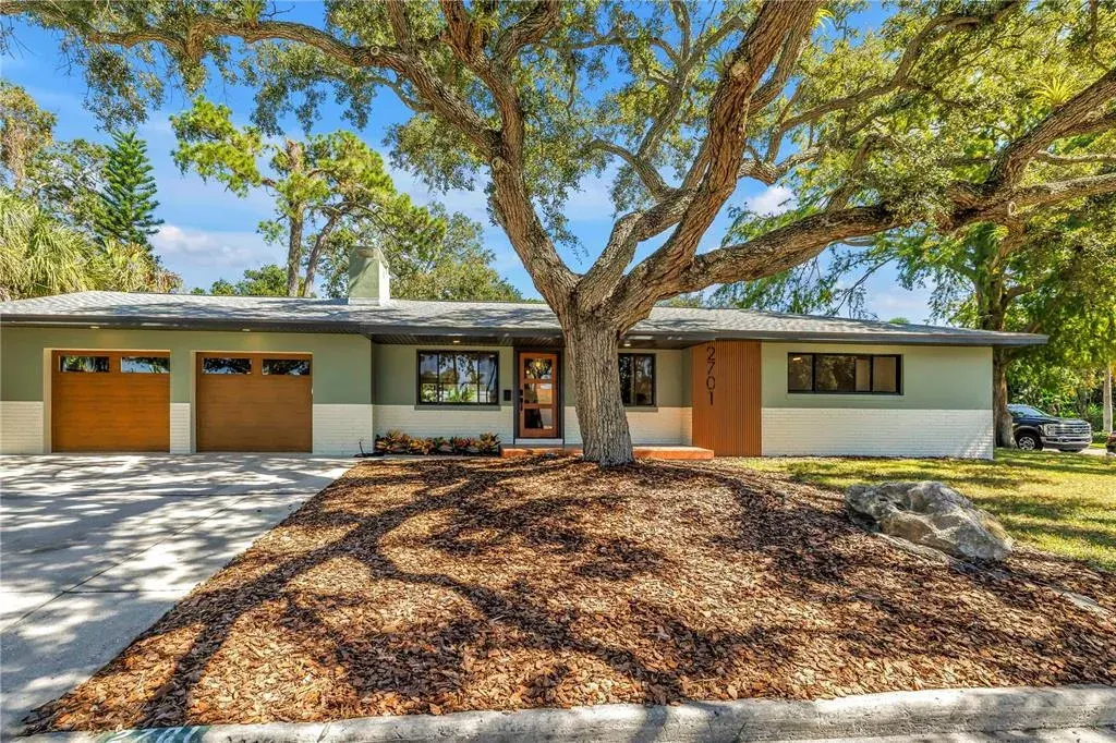 2701 Pelham Road N, St Petersburg, FL, 33710