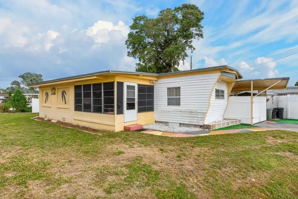 1744 Hoyle Drive, Holiday, FL, 34691