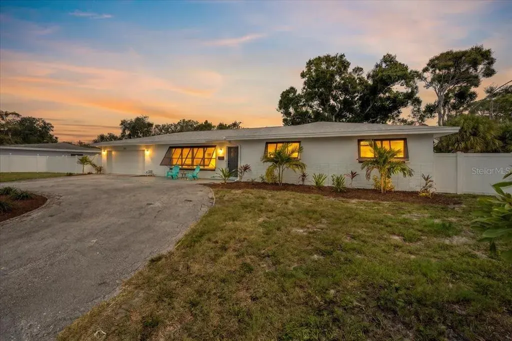 213 Park Street N, St Petersburg, FL, 33710
