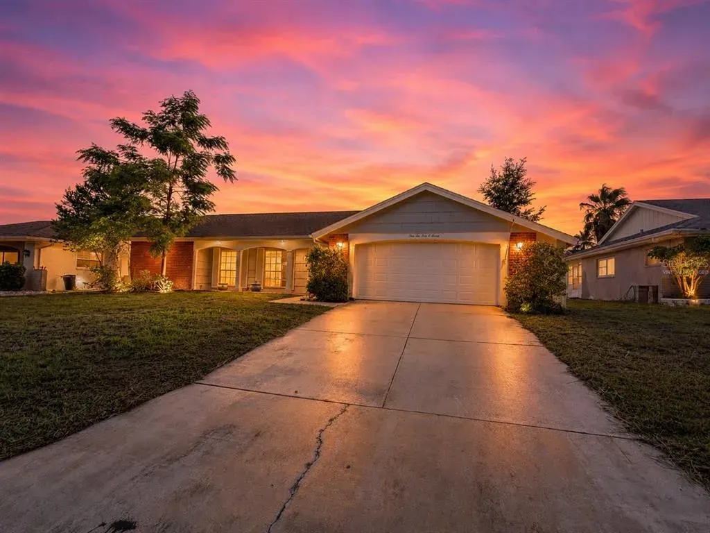 12407 Weatherstone Row, Hudson, FL, 34667