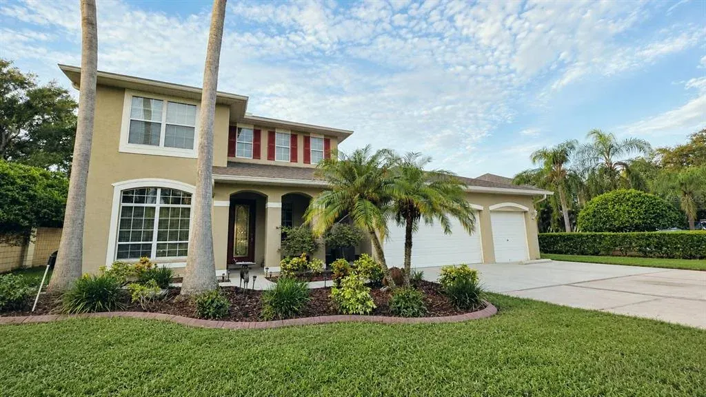 Address Withheld, Land O Lakes, FL, 34638