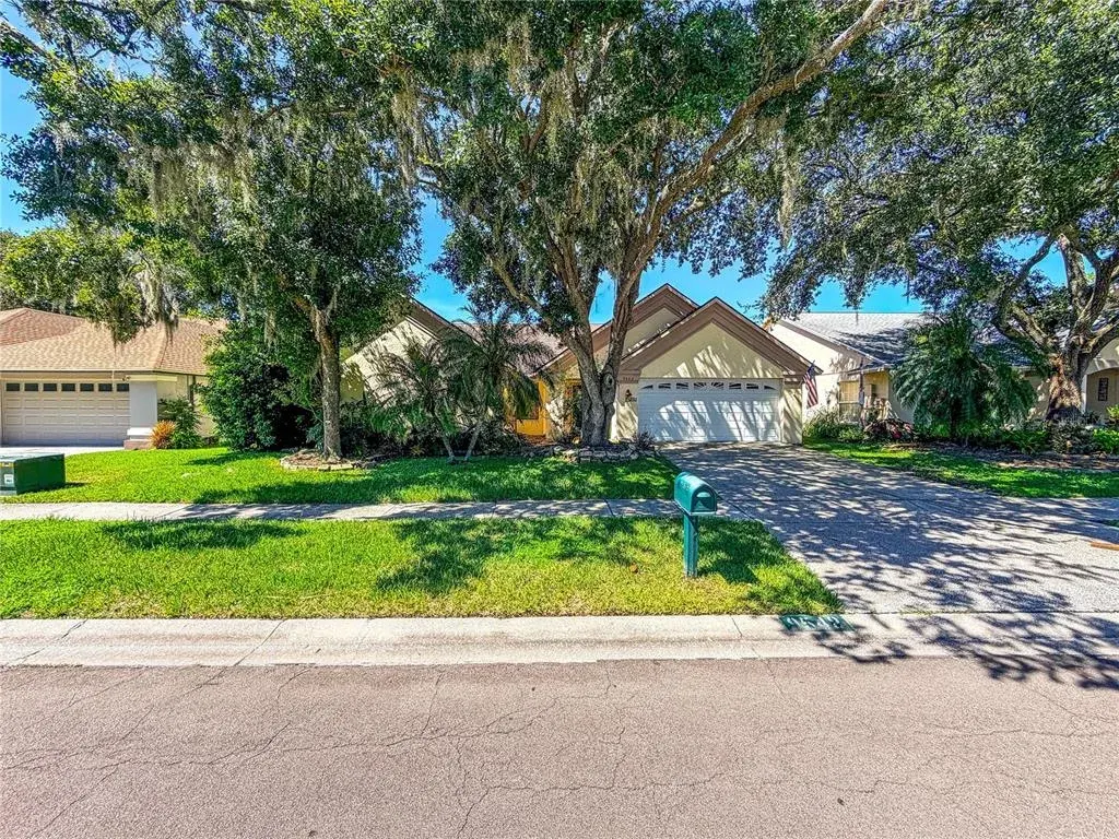 9542 Pebble Glen Avenue, Tampa, FL, 33647
