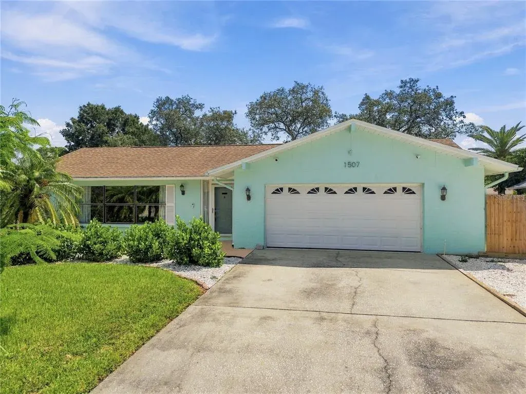 1507 Poinsettia Avenue, Tarpon Springs, FL, 34689