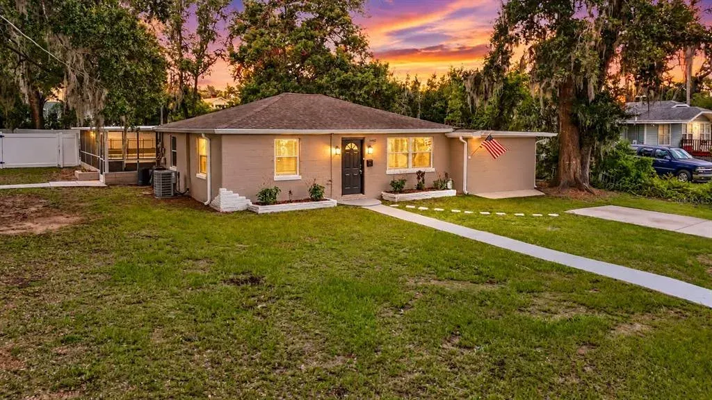 14402 13th Street, Dade City, FL, 33523