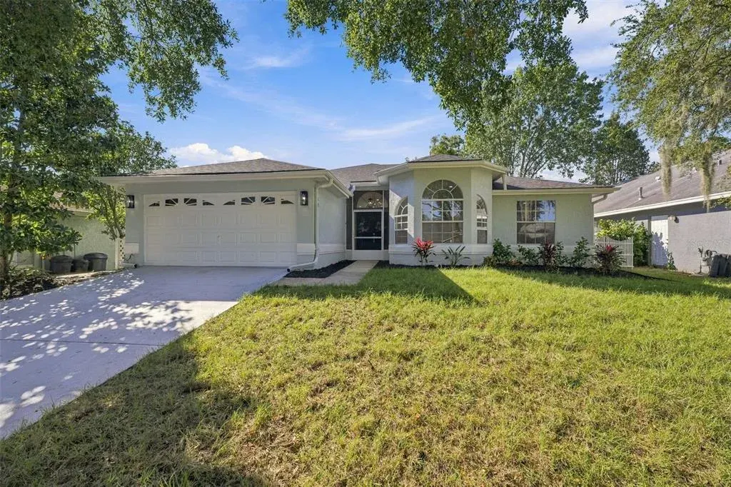 1070 Captains Way, Tarpon Springs, FL, 34689