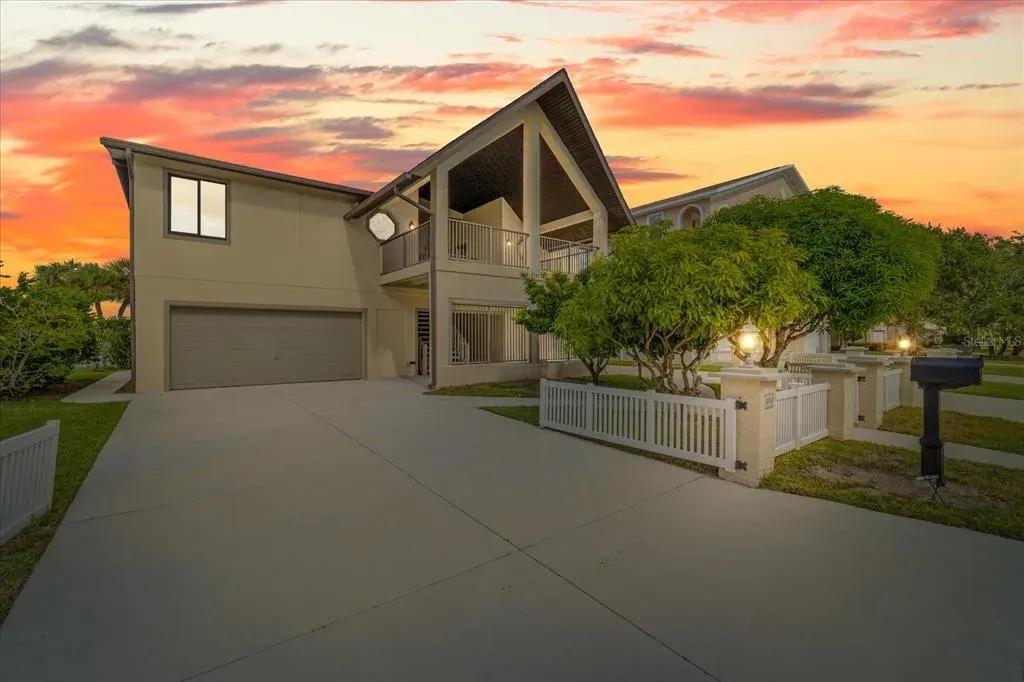5767 Westshore Drive, New Port Richey, FL, 34652