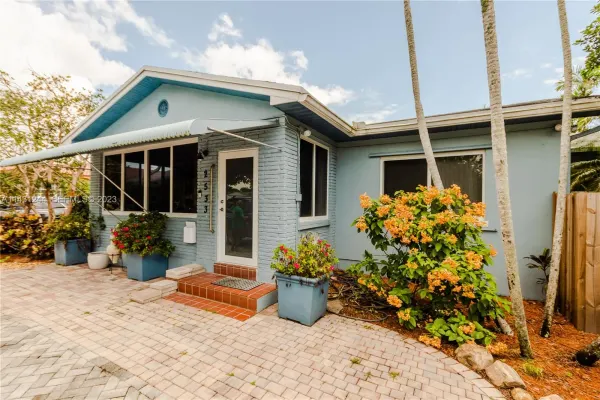 2533 Fillmore Street, Hollywood, FL, 33020