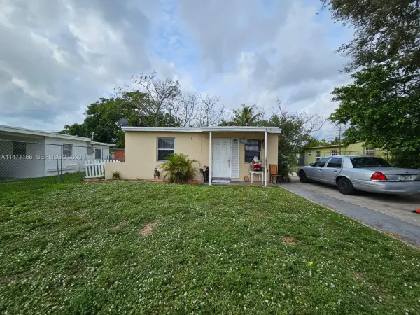 1817 NW 25th Avenue, Fort Lauderdale, FL, 33311