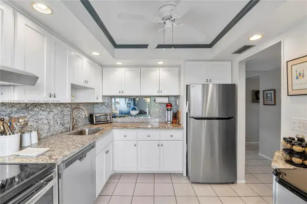 4800 Hillcrest Ln 514 514, Hollywood, FL 33021