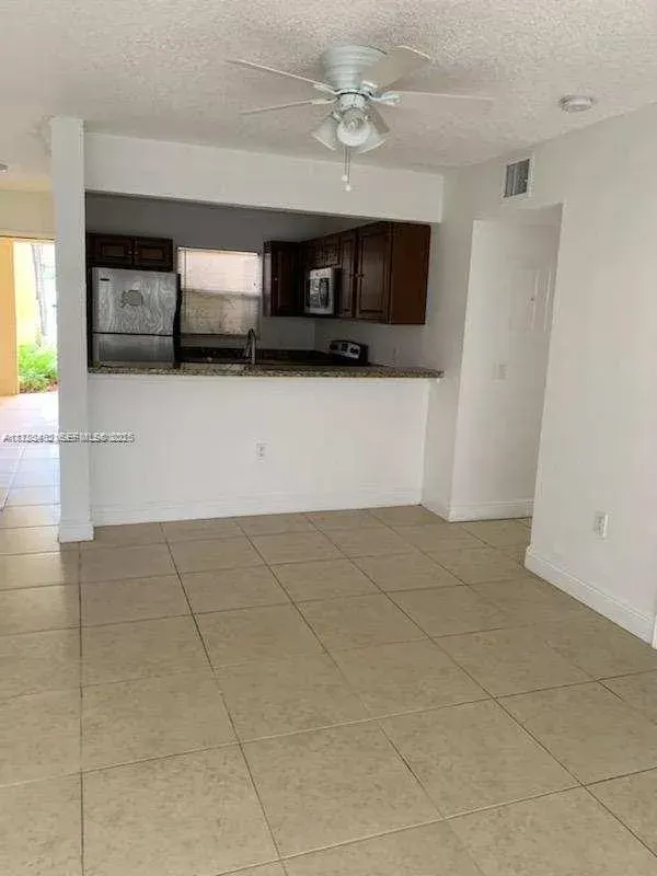 1522 Lake Crystal Dr B B, West Palm Beach, FL 33411