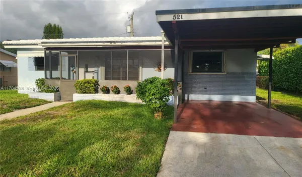 521 N 70th Way, Hollywood, FL 33024