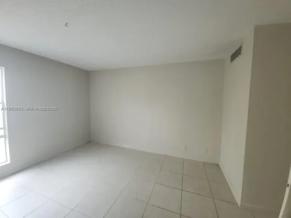 1500 N Congress Avenue B53, West Palm Beach, FL 33401