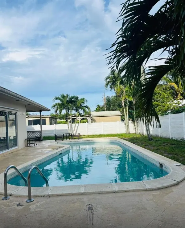 6790 SW 10th Court, Pembroke Pines, FL, 33023