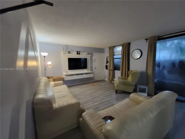 1796 NW 55th Avenue 103, Lauderhill, FL 33313