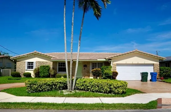 2930 NW 24th Avenue, Oakland Park, FL, 33311