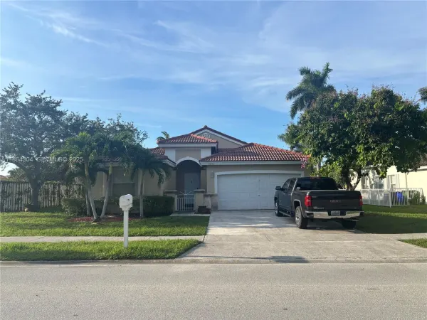 18581 NW 23rd Street, Pembroke Pines, FL, 33029