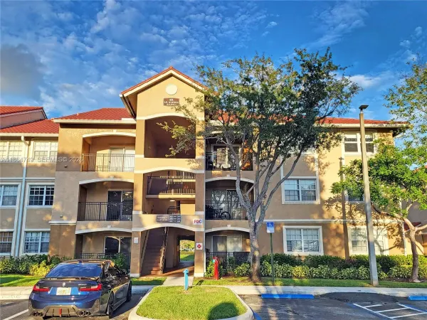 101 SW 117th Avenue 7205, Pembroke Pines, FL 33025
