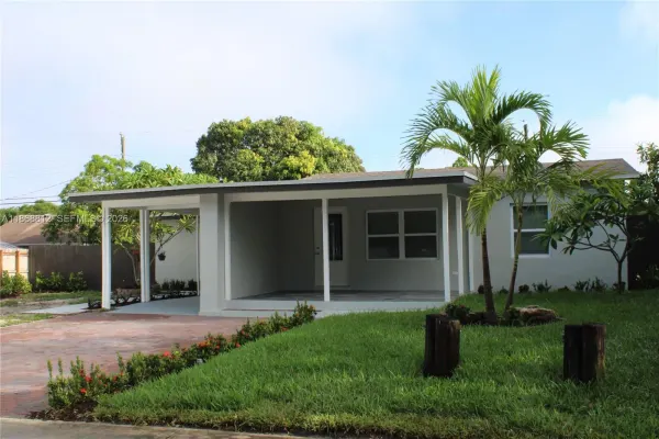 241 NE 55th Street, Oakland Park, FL, 33334