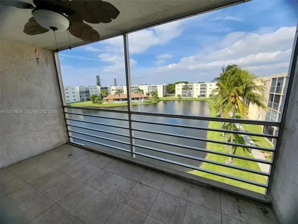 425 SE 11th Terrace 403, Dania Beach, FL 33004