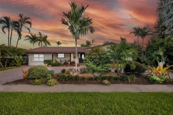 5830 NE 14th Road, Fort Lauderdale, FL 33334