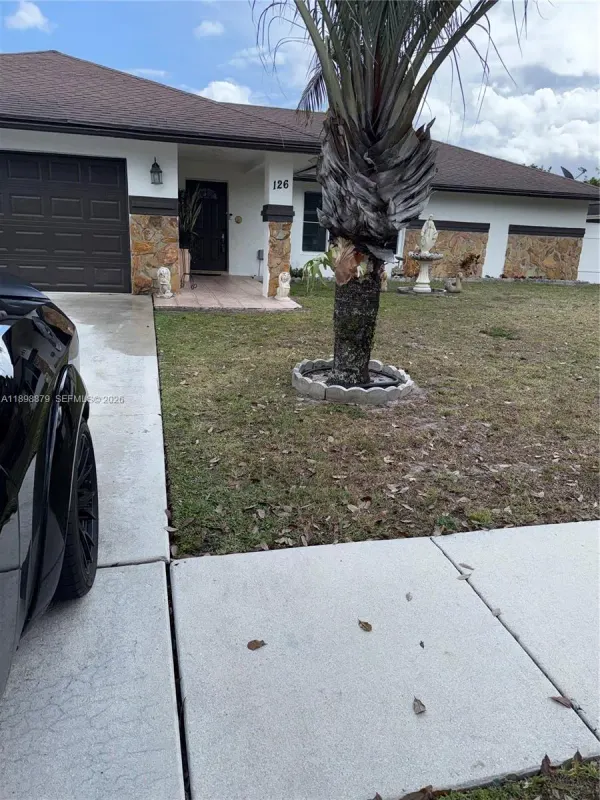 126 Sunflower Circle, Royal Palm Beach, FL, 33411
