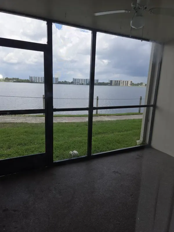 117 Lake Emerald Drive, Unit 108, Oakland Park, FL, 33309