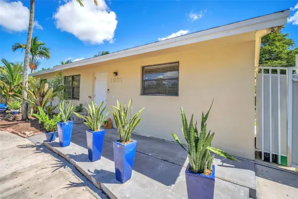 1821 SW 98th Terrace, Miramar, FL, 33025