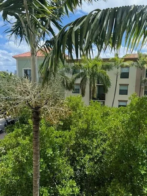 1919 Van Buren Street, Unit 516a, Hollywood, FL, 33020