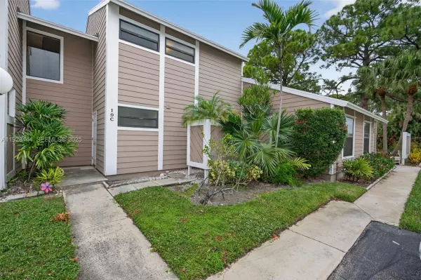 707 Stonewood Court 19c, Jupiter, FL 33458