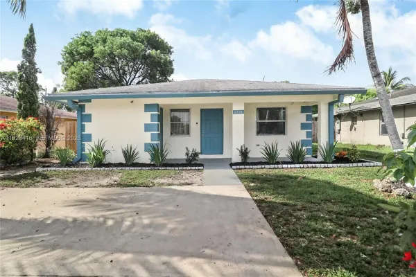 2725 NW 3rd Street, Pompano Beach, FL, 33069