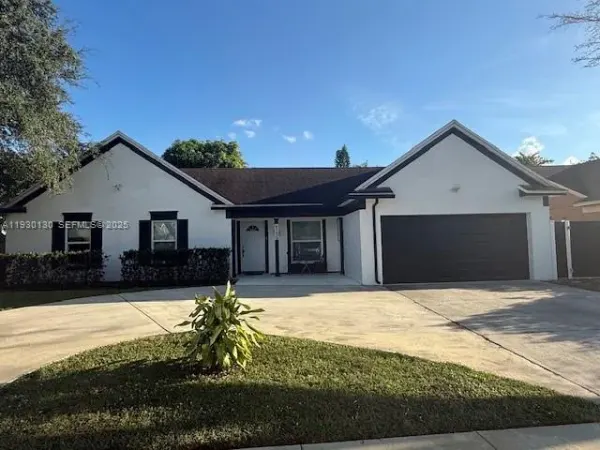 9530 Ashley Drive, Miramar, FL 33025