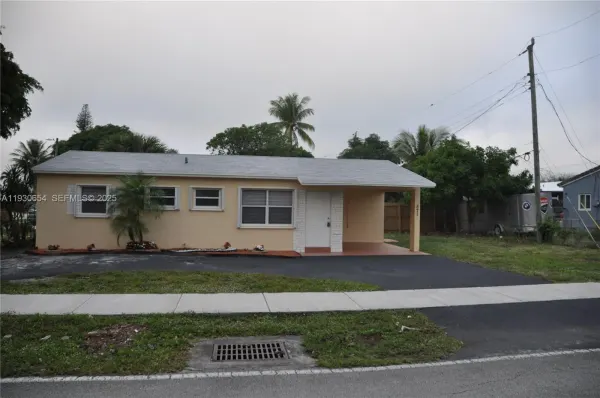 571 NE 61st Street, Oakland Park, FL, 33334