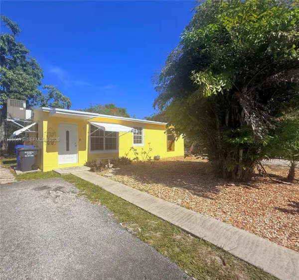 1311 N 69th Avenue, Hollywood, FL 33024