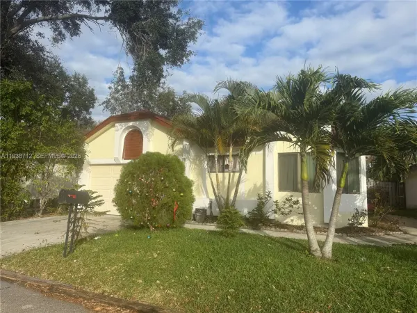 316 Bishop Road, North Lauderdale, FL 33068