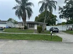 4620 SW 31st Drive, West Park, FL, 33023