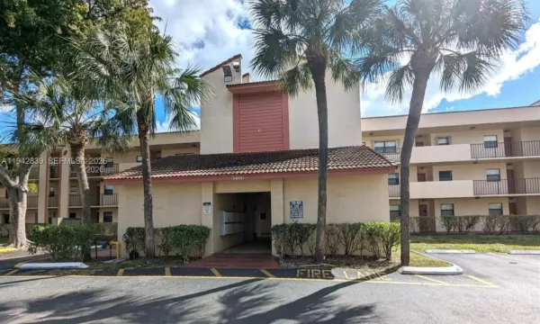 3400 N Foxcroft Rd 312 312, Miramar, FL 33025