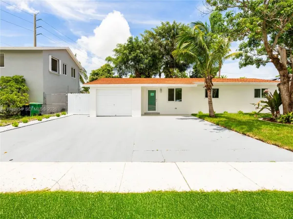 254 SW 4th Street, Dania Beach, FL, 33004