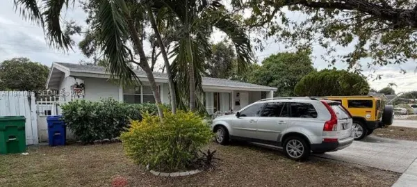 7570 Miramar Parkway, Miramar, FL 33023