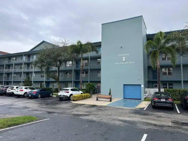 1501 SW 134th Way, Unit 206d, Pembroke Pines, FL, 33027